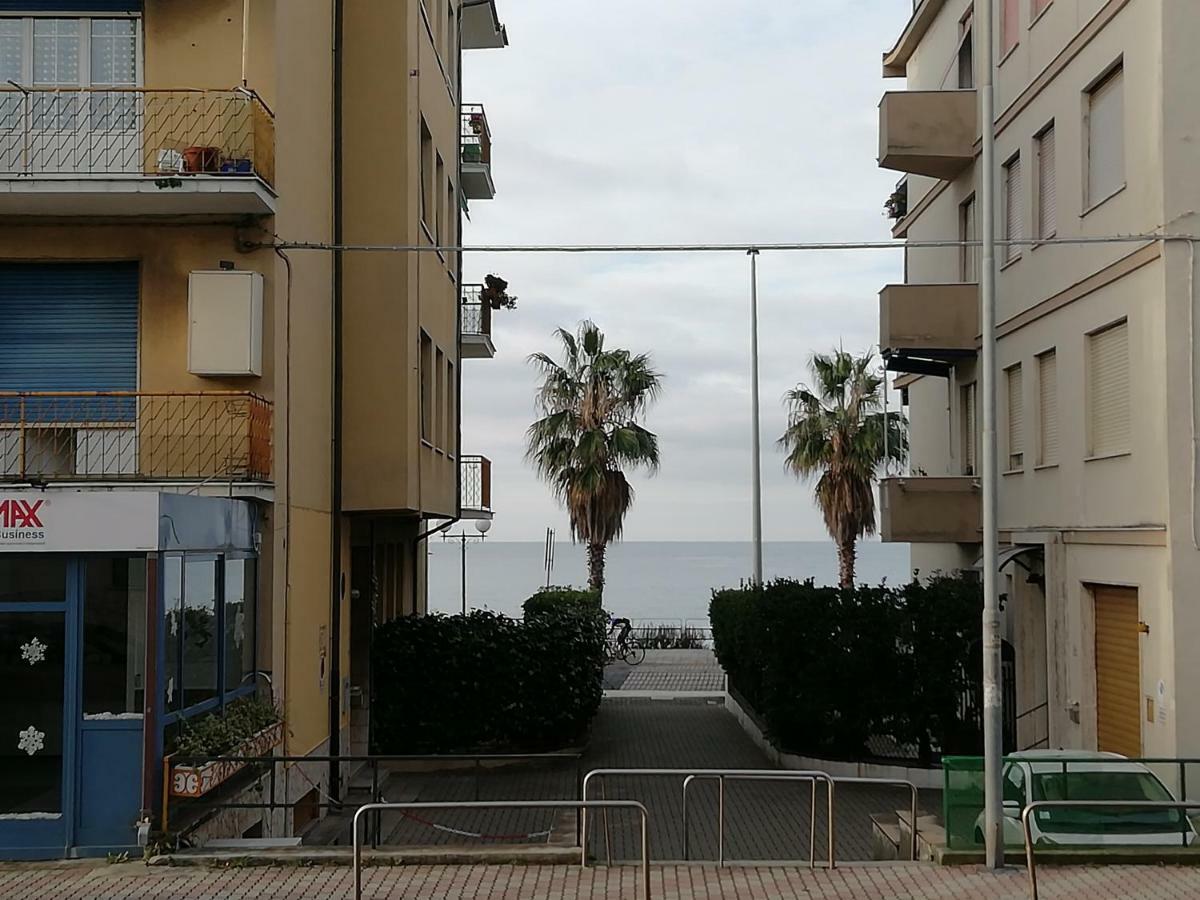 Apartamento A Due Passi Dal Mare Sestri Levante Exterior foto